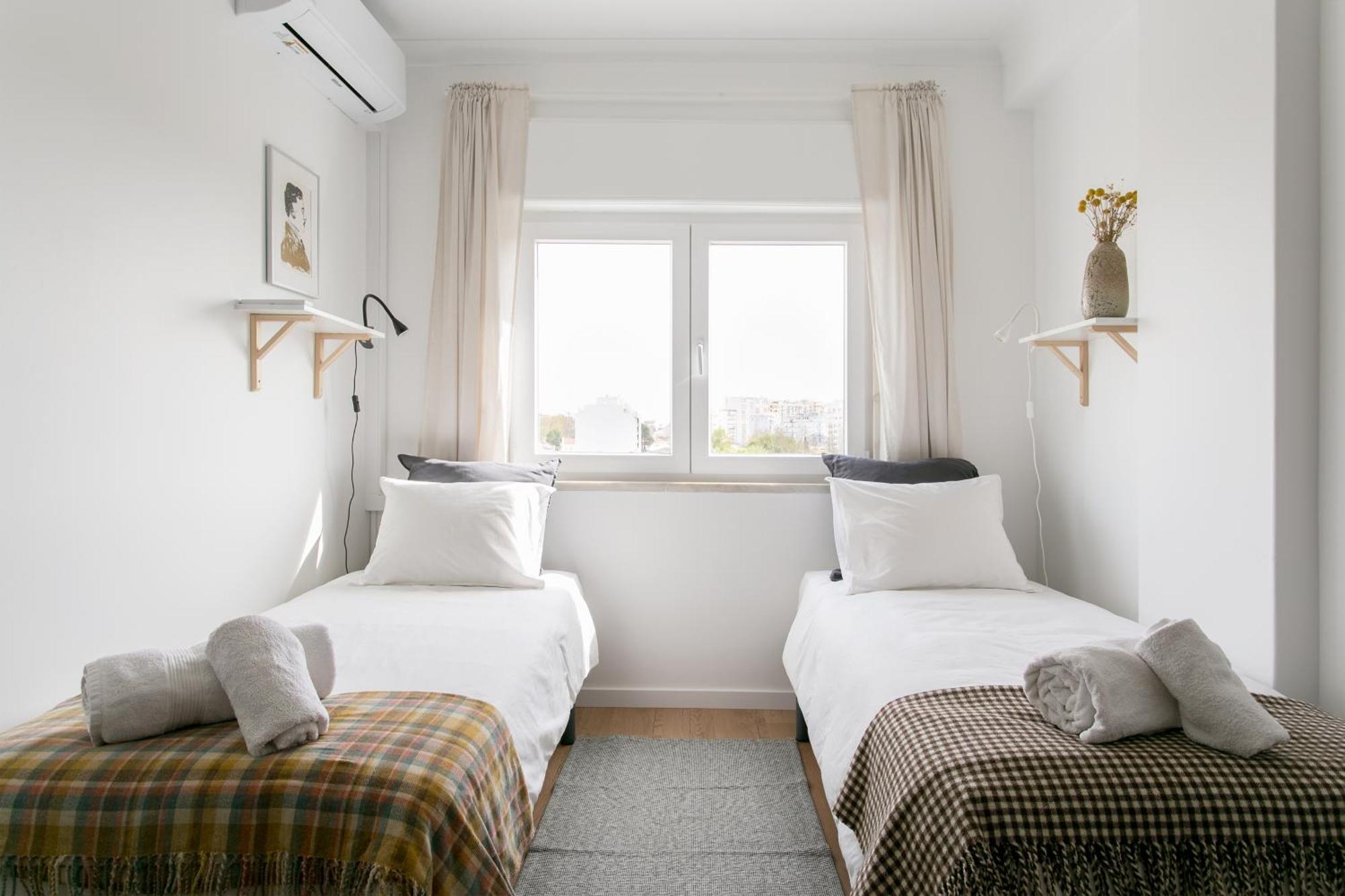 Apartamento Central Setubal Sossegado E Com Luz Ngoại thất bức ảnh